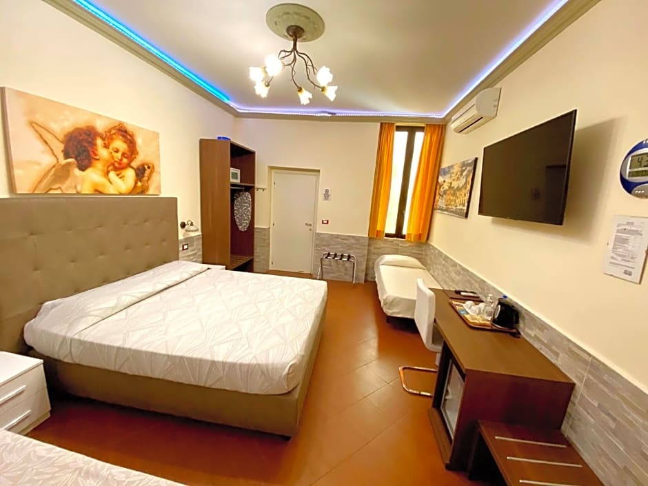 Hotel Ester