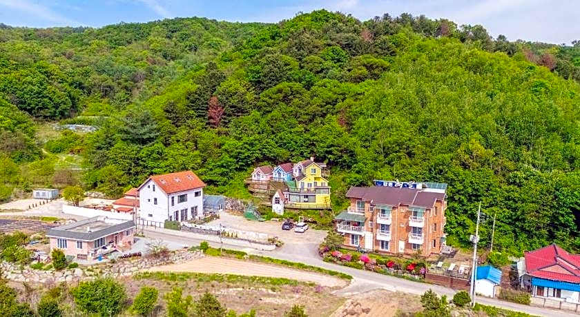 Gangchon Chocomint Pension