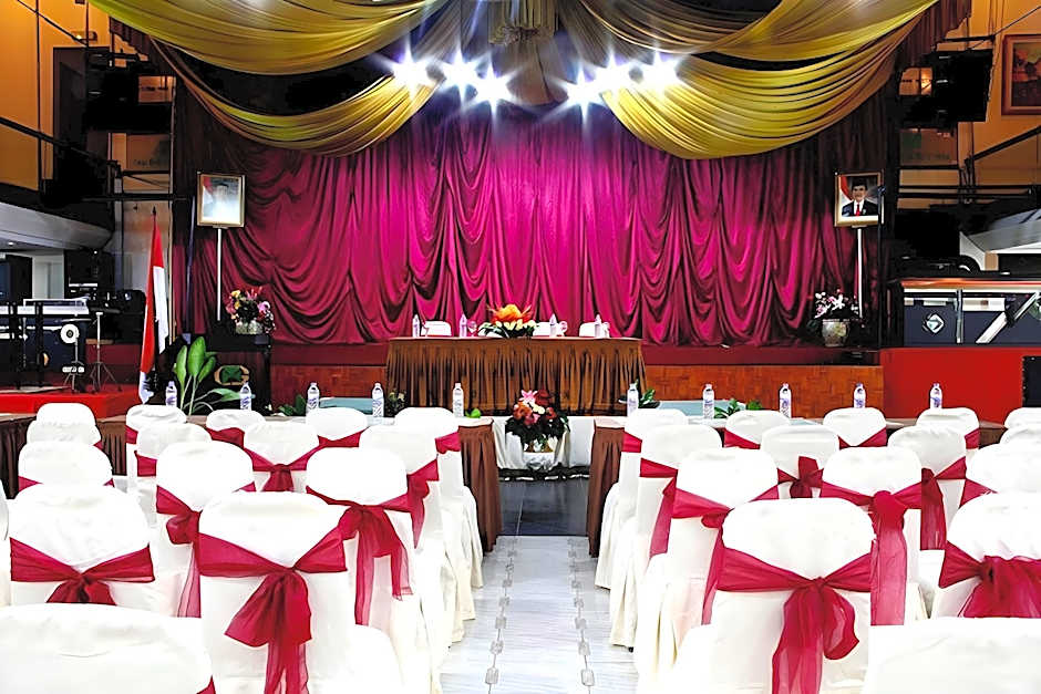 New Grand Park Hotel