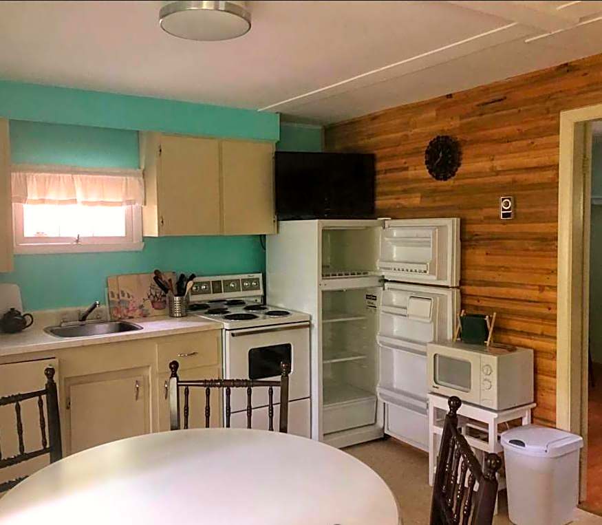 Forest & Lake PEI Cottages