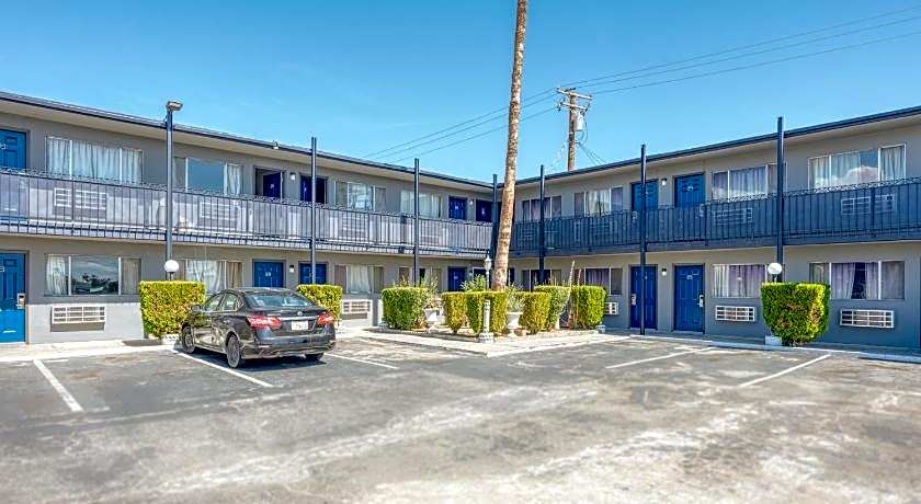 ERTH INN by AGA, Mojave