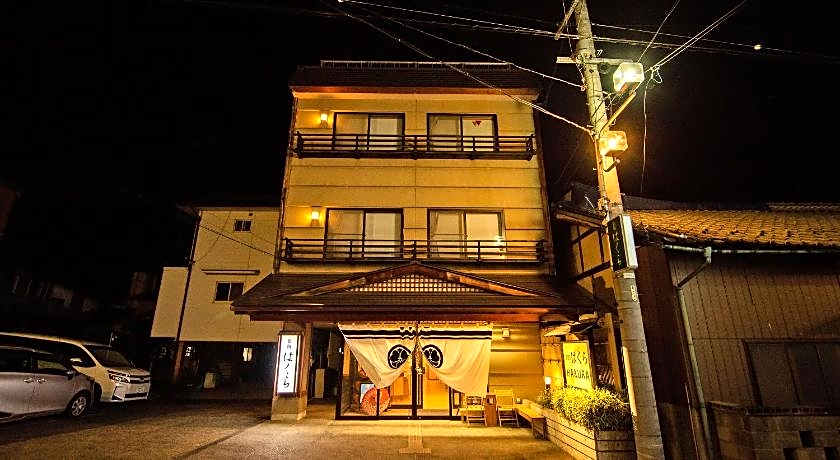 Ryokan Hakura