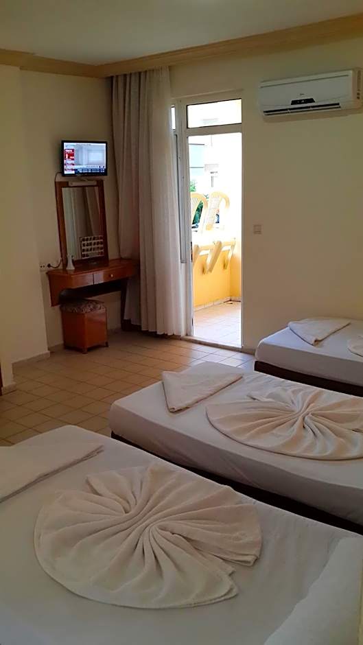 Caner Hotel