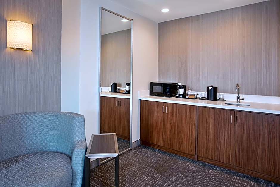 Courtyard by Marriott Dallas Flower Mound