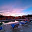 Los Vientos Hotel