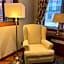 Kingston Hotel