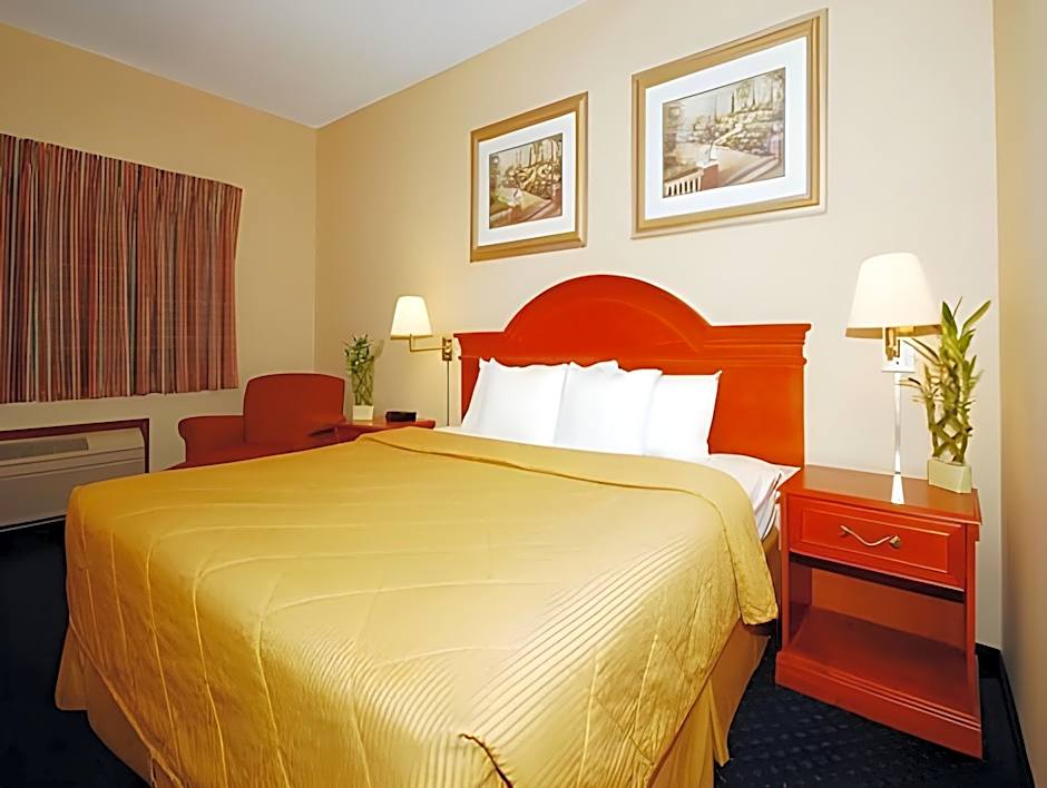 Quality Inn & Suites Lincoln near I-55
