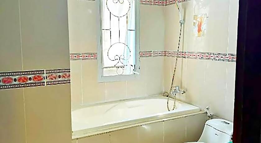 GRAD Hong Tam Hotel - Binh Tan