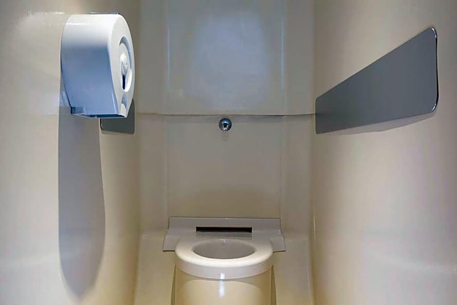 Unisotel Colmar Parc Des Exposition EX F1