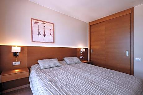 Standard Apartment (1 Adult)