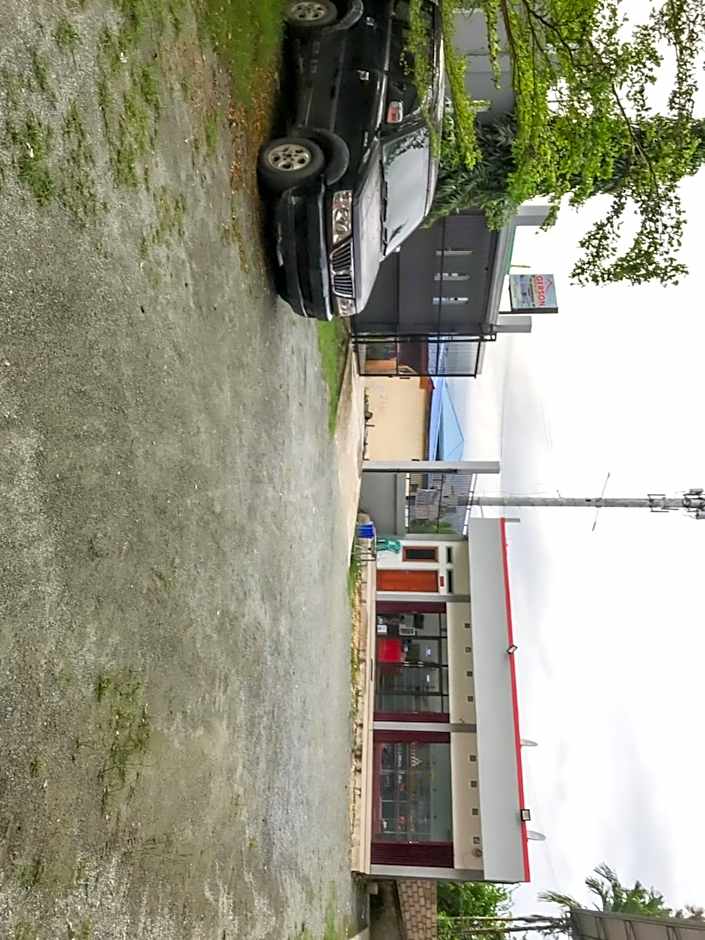 RedDoorz @ Gerson Hotel Abepura