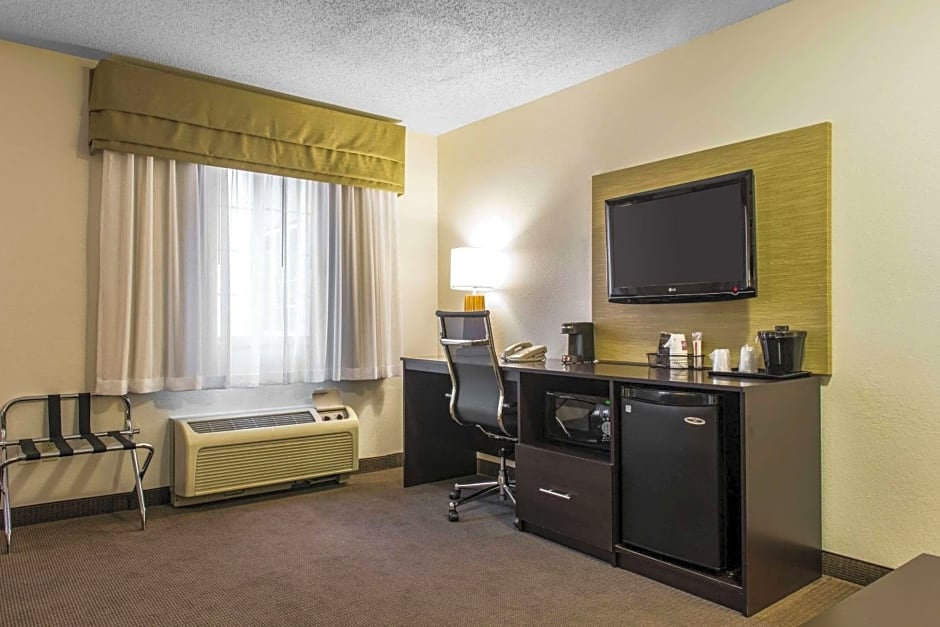 Sleep Inn & Suites Pittsburgh