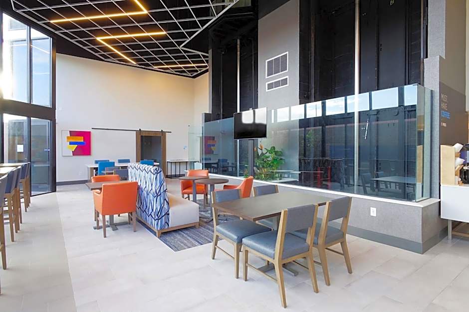 Holiday Inn Express & Suites Phoenix  Tempe By IHG