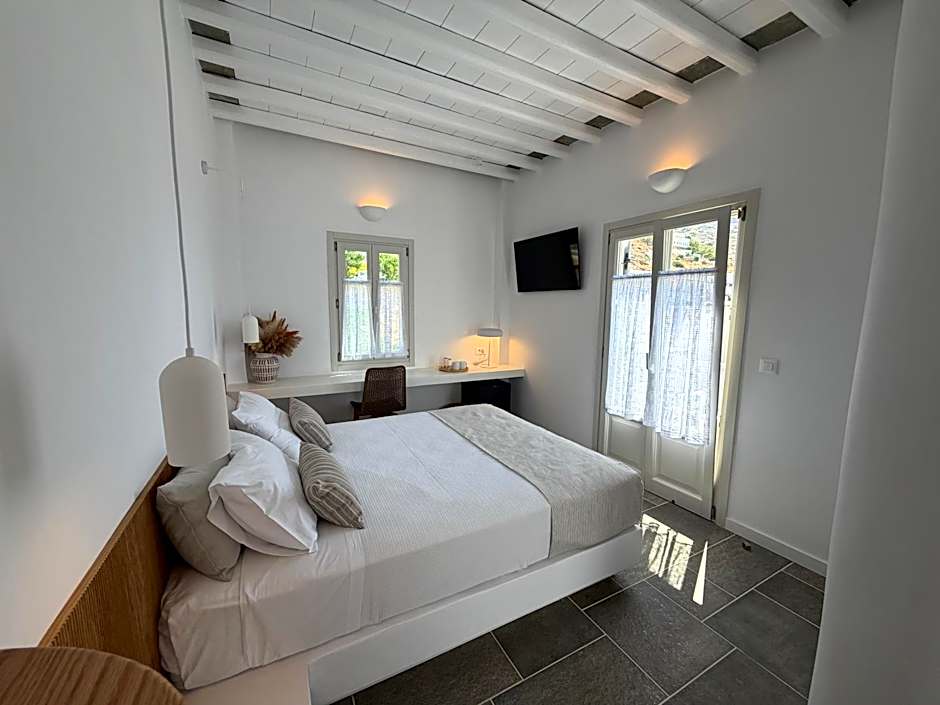 Myrto Hotel