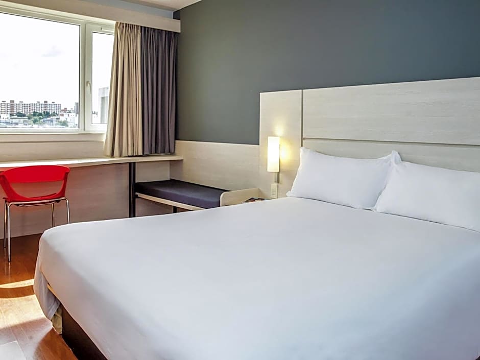 Ibis Montevideo Rambla