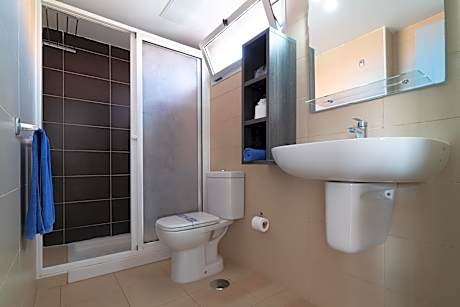 two bedrooms sea view apartment