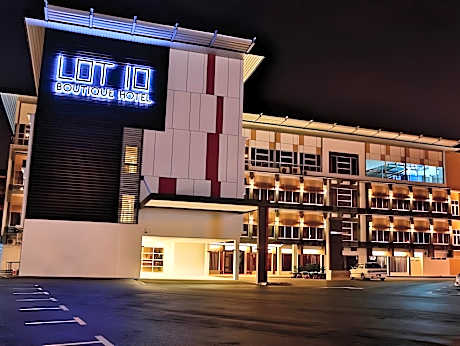 Lot 10 Boutique Hotel