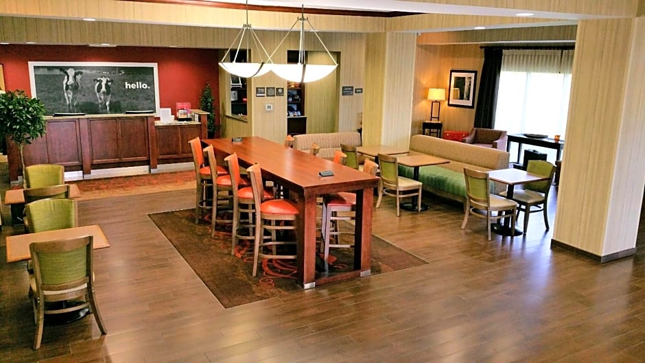 Hampton Inn Tomah