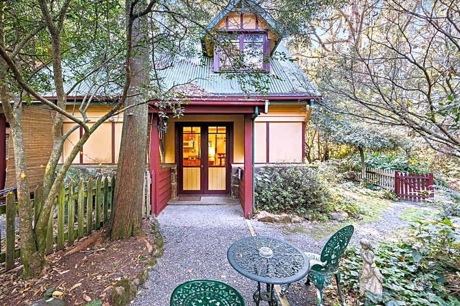 Arnica Views Summit Retreat