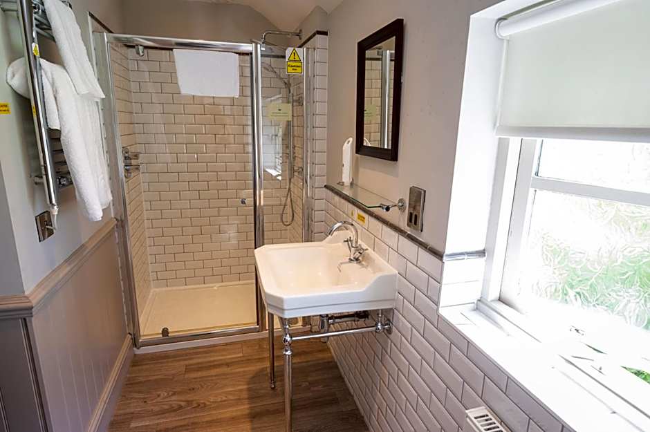 Cedars Inn by Greene King Inns