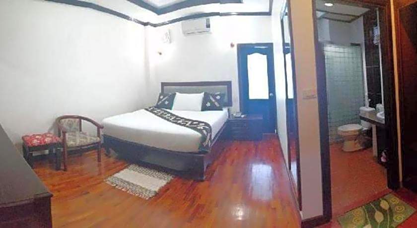 Anoulack Khen Lao Hotel