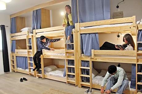 GARDEN - Utopy Hostel