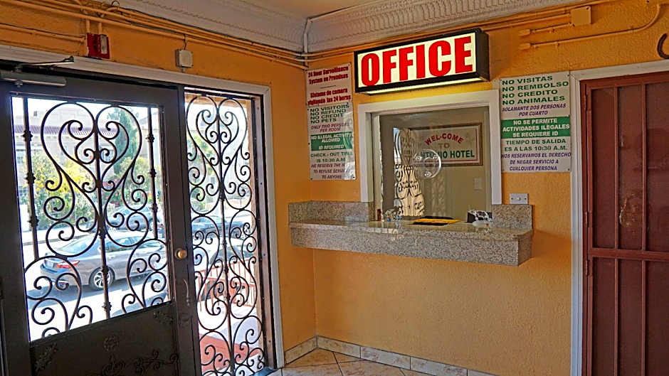 Antonio Hotel