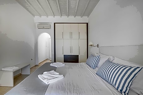 Superior Triple Room with Sea View