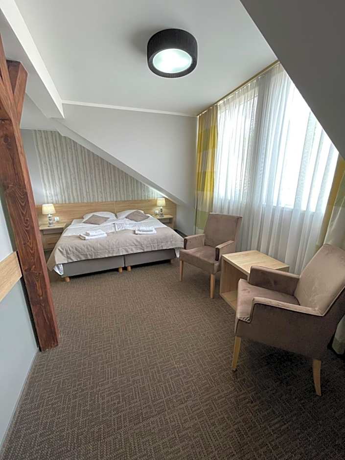 Hotel Mużakowski