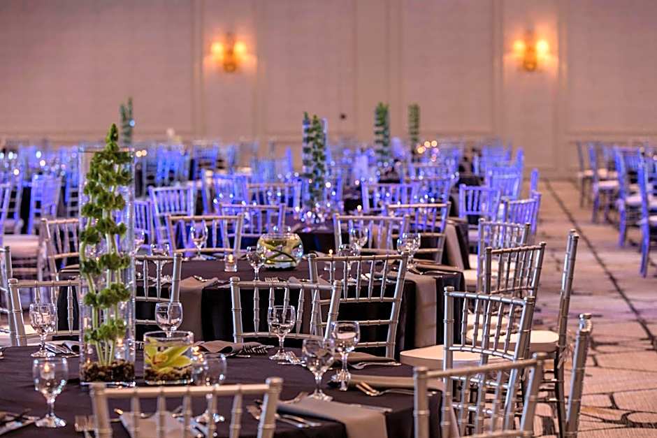 Renaissance Denver Hotel & Conference Center