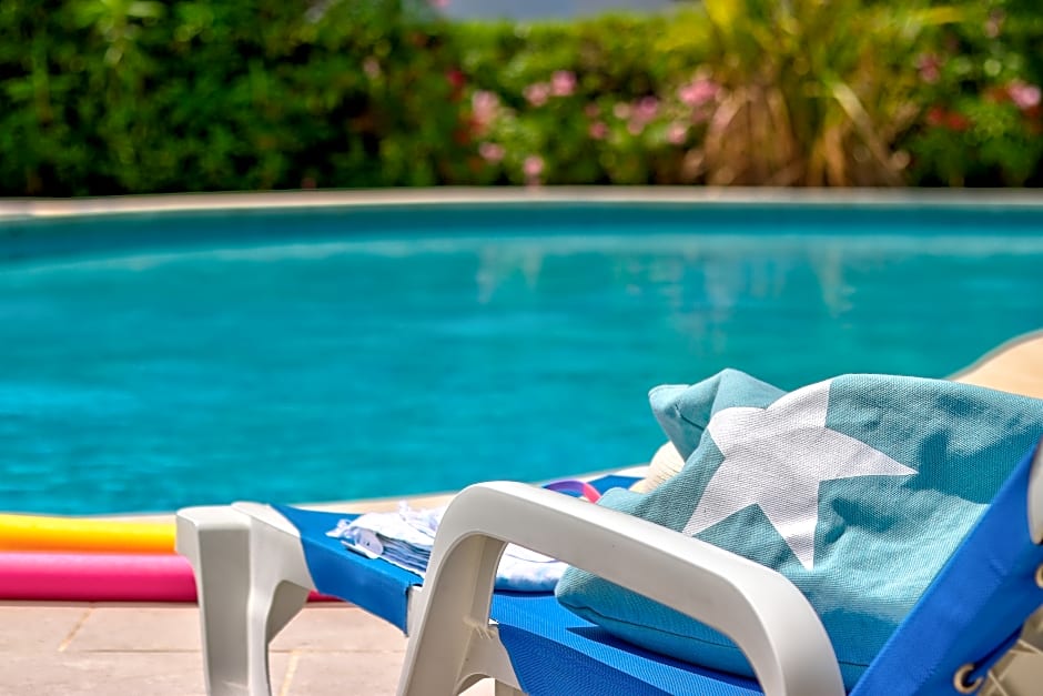 Llevant Apartamentos