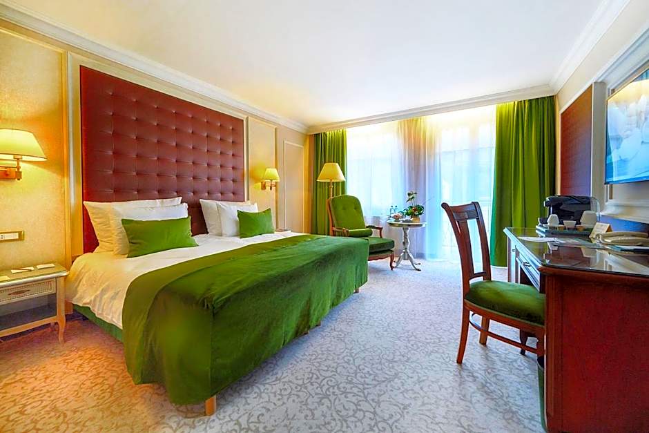 Carlsbad Plaza Medical Spa & Wellness hotel