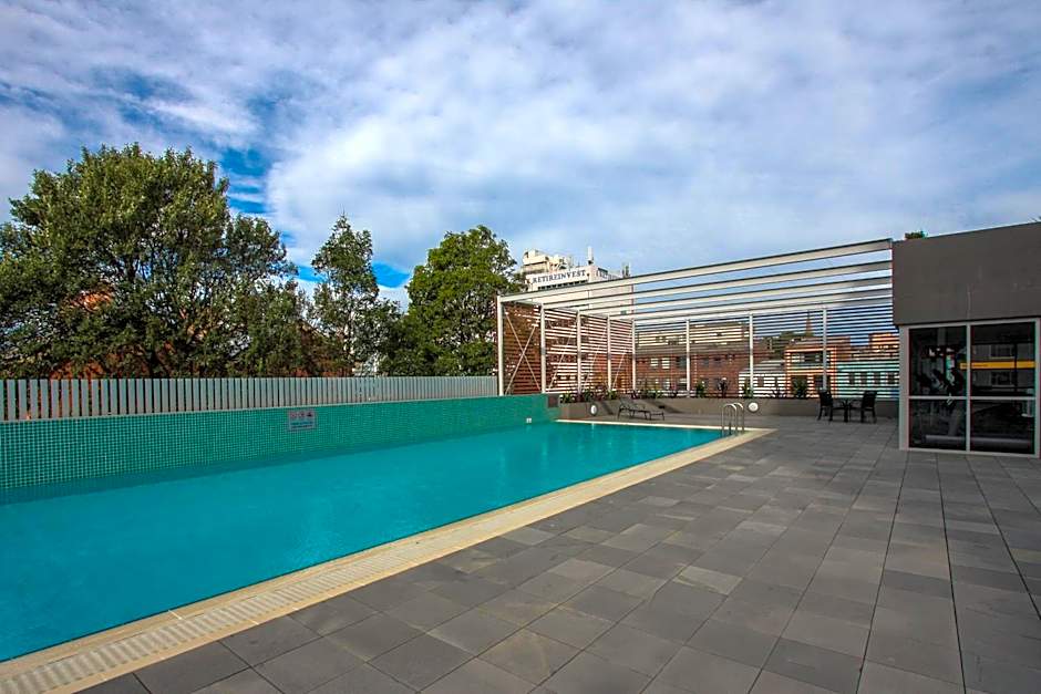 Honeysuckle Executive Apartments