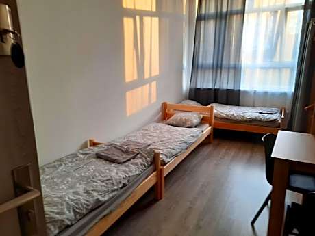 6-Bed Mixed Dormitory Room