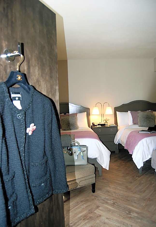 Hollywood Hotel