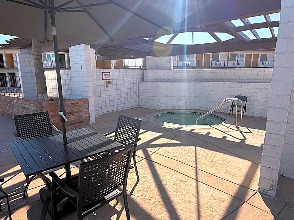 Travelodge by Wyndham Imperial - El Centro