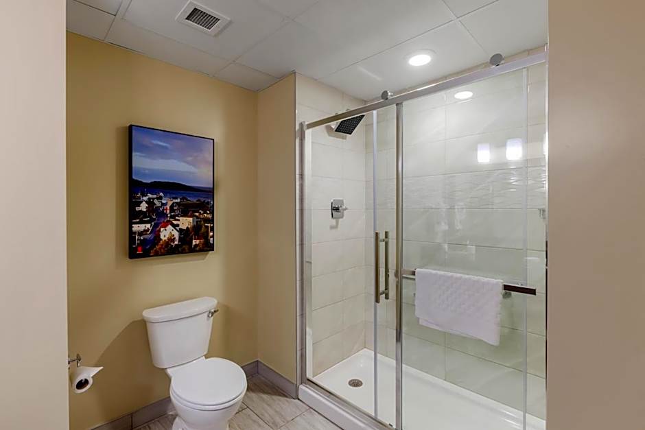 BW Plus St. John's Airport Hotel and Suites