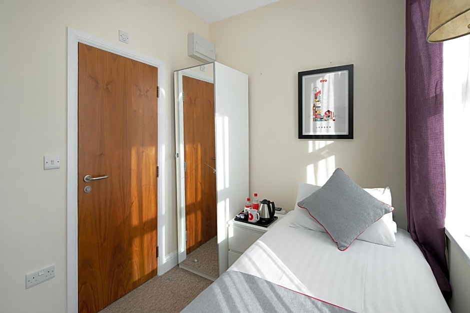 Flexistay Addiscombe Aparthotel