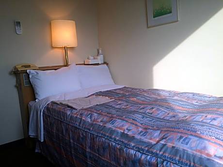 Single Room - Smoking