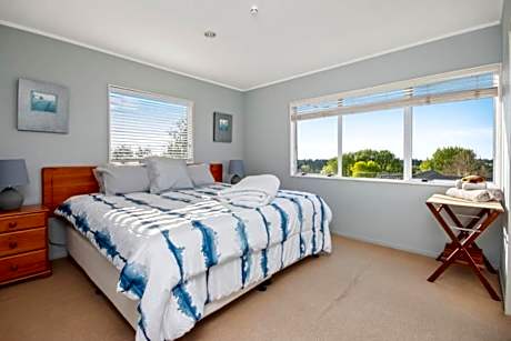 Deluxe Double Room with Shower