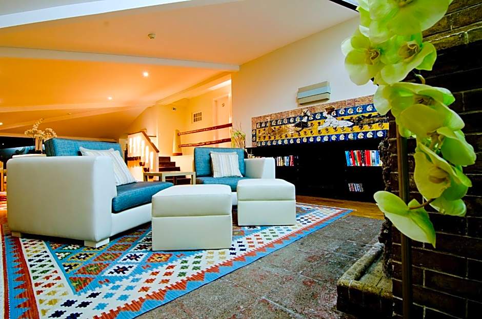 Estalagem Muchaxo Hotel