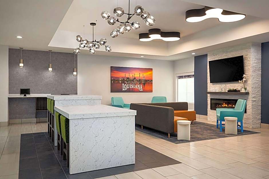 La Quinta Inn & Suites by Wyndham Gonzales