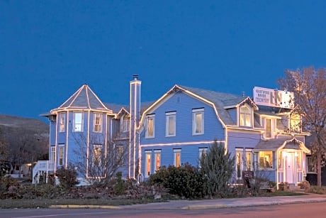 Heartwood Inn