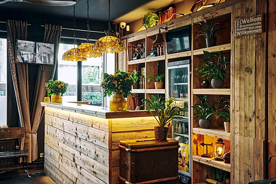 The Legacy by 2GO4 City Center