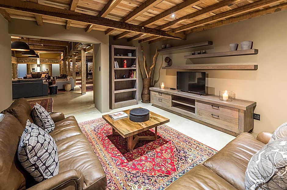 Kariega Game Reserve Ukhozi Lodge