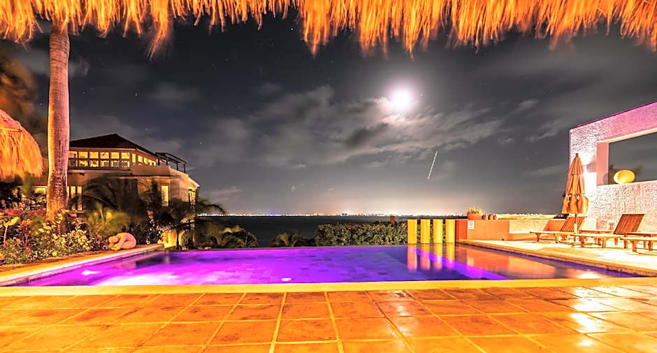 Casa de los Suenos Hotel