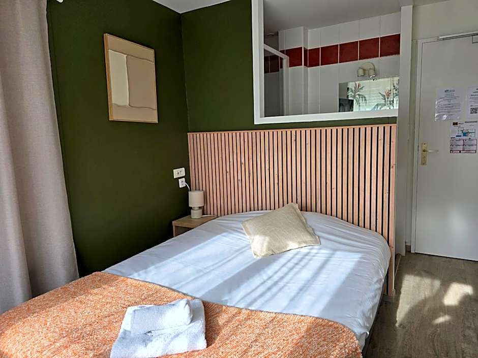 Brit Hotel des Halles