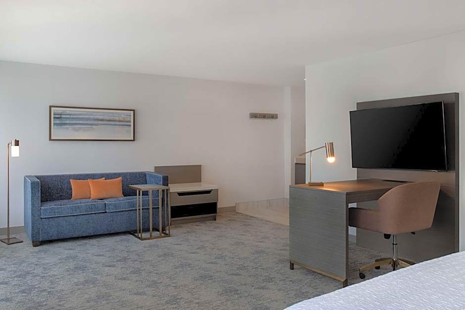 Hampton Inn By Hilton Winnipeg Downtown