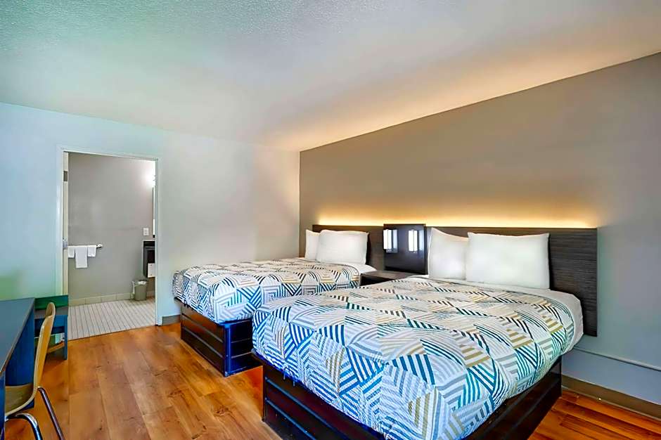 Motel 6 Virginia Beach