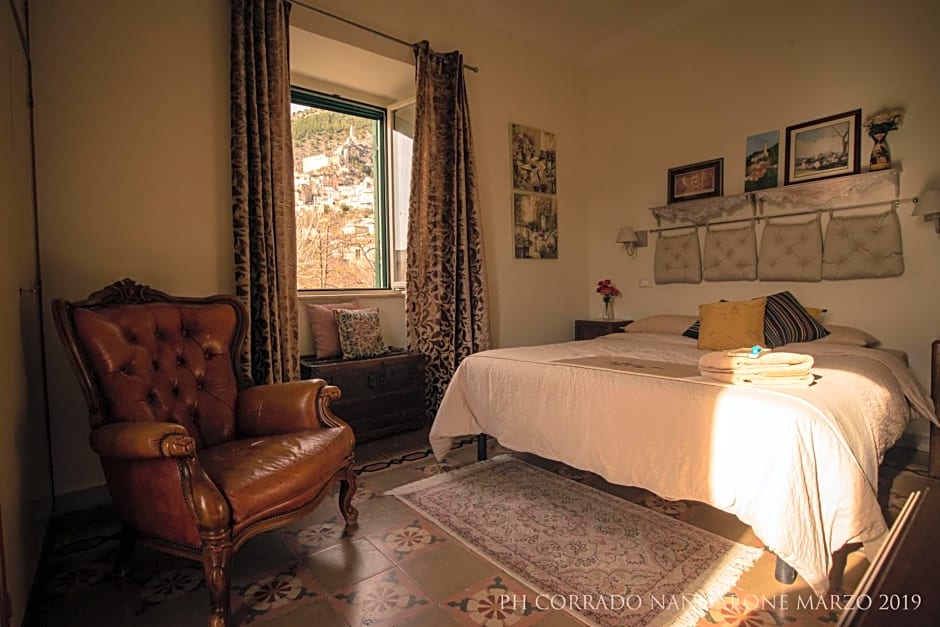 La Rocca Mia House B&B